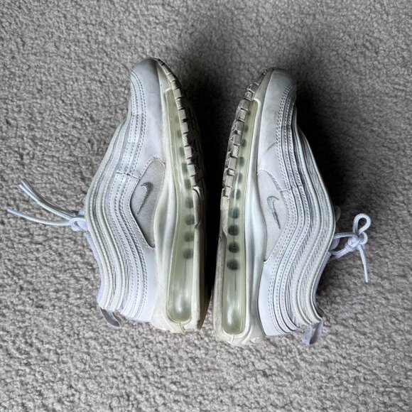 Women's Nike Air Max 97 Pure Platinum in sz 6 - Picture 3 of 7